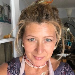 Meet your Posher, Maria